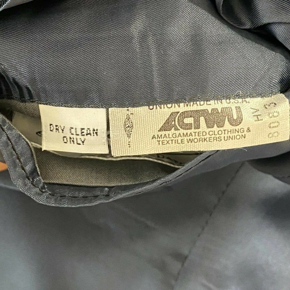 Neiman Marcus Size 40R Men's Gray Nailhead Two Button Sport Coat Surgeon Cuffs - Picture 11 of 12